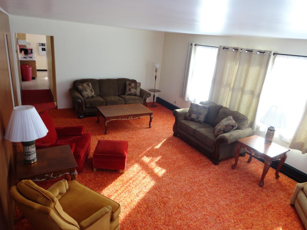 Cedars Motel Ironwood Kültér fotó